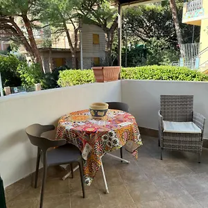Martina Appartamento Mondello
